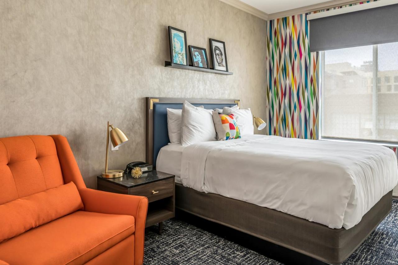 Deluxe Queen Room at Signature San Francisco