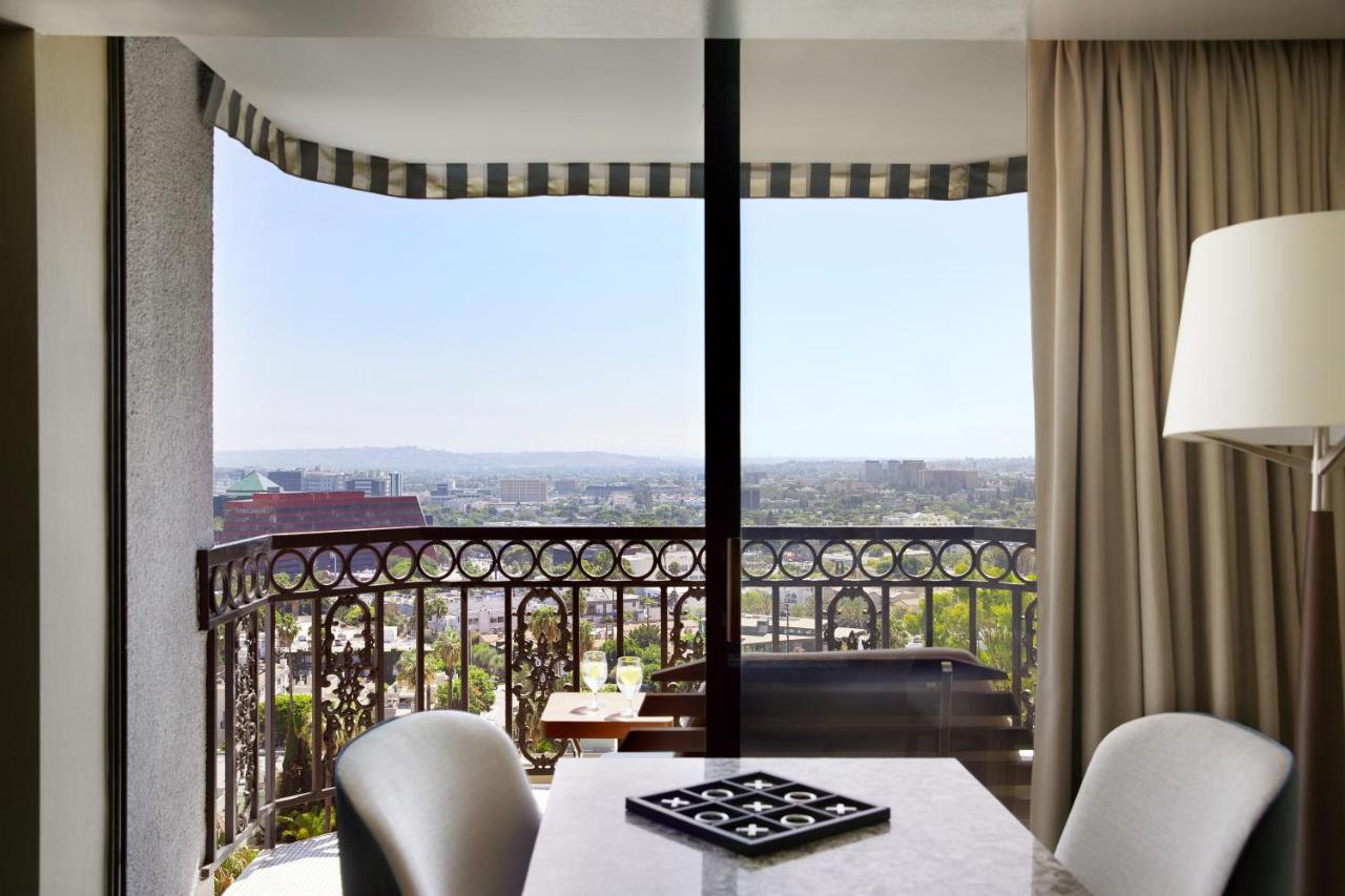 Crown Suite at Hotel 850 SVB, a Member of Design Hotels