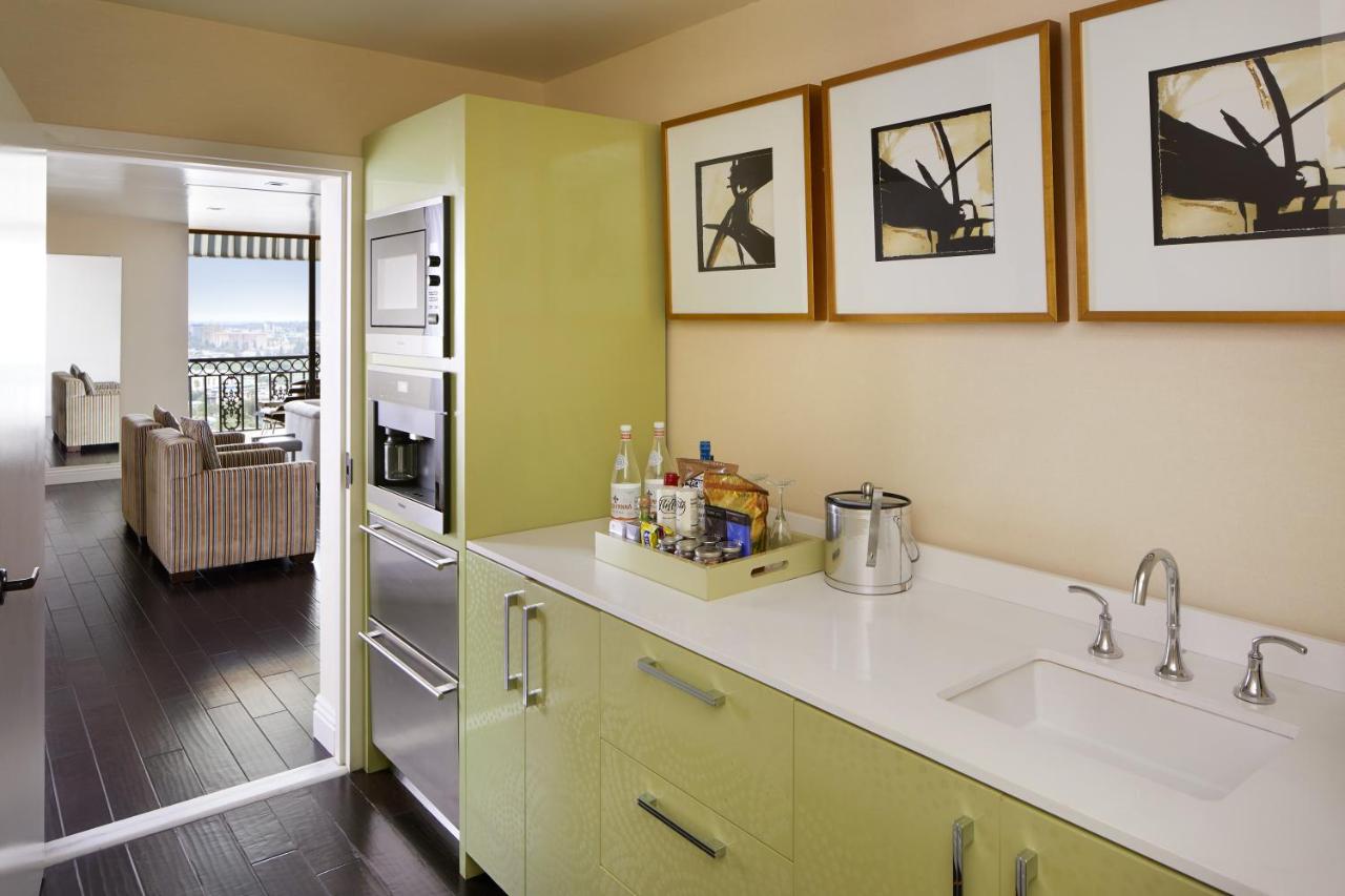 Gate Suite One Bedroom at Hotel 850 SVB, a Member of Design Hotels