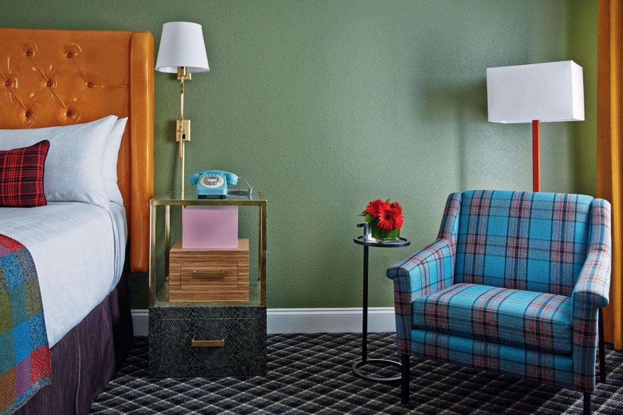 King Suite at Graduate Athens