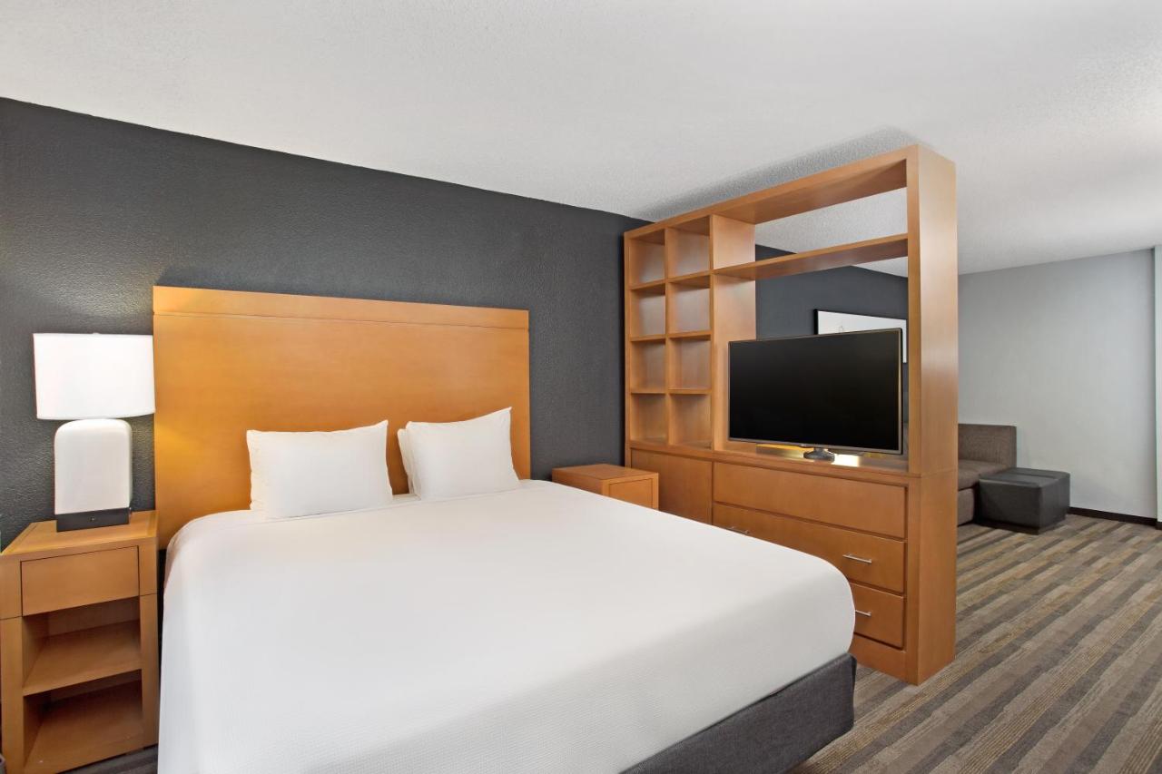 Studio - Disability Access at HYATT house Austin/Arboretum