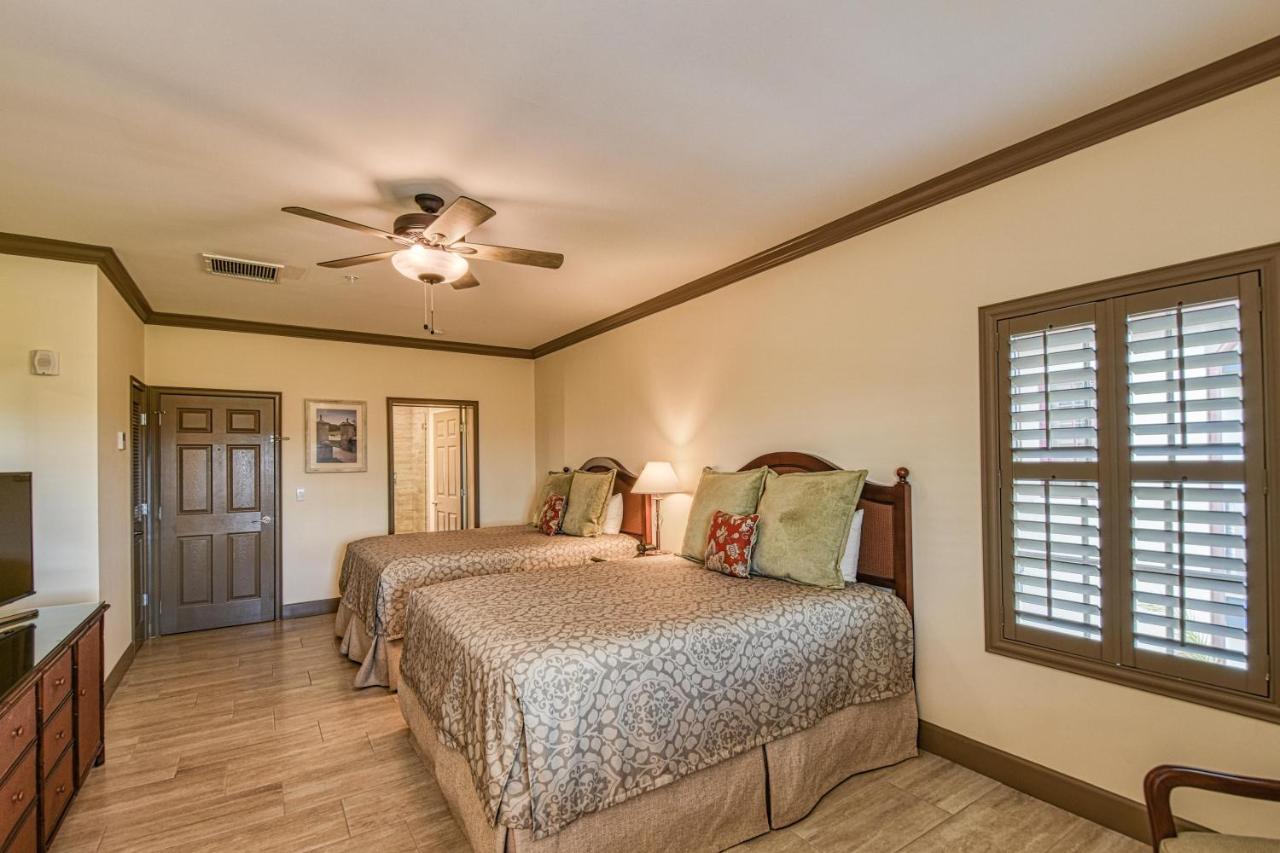 Superior Queen Suite at St George Inn