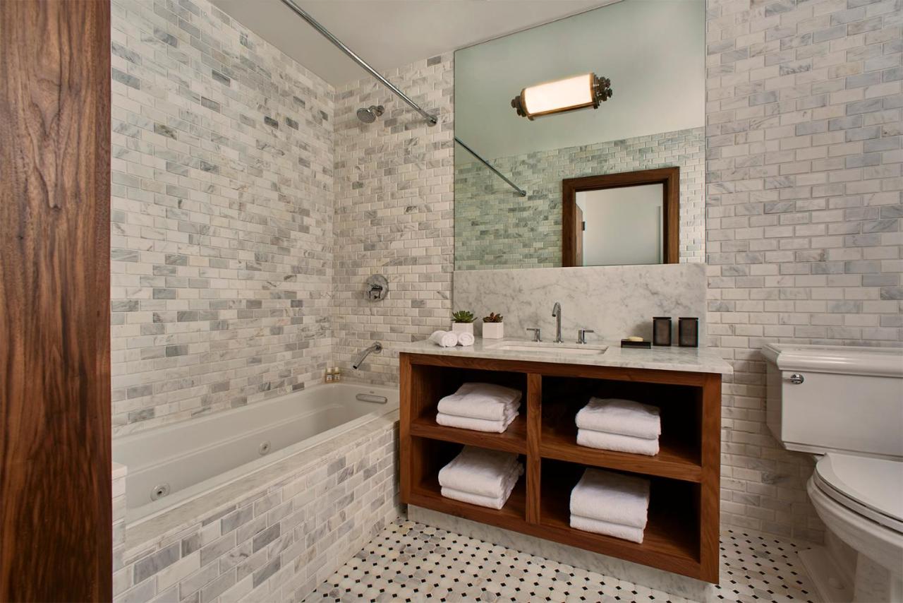 One Bedroom Suite Ocean Front at Nautilus Sonesta Miami Beach