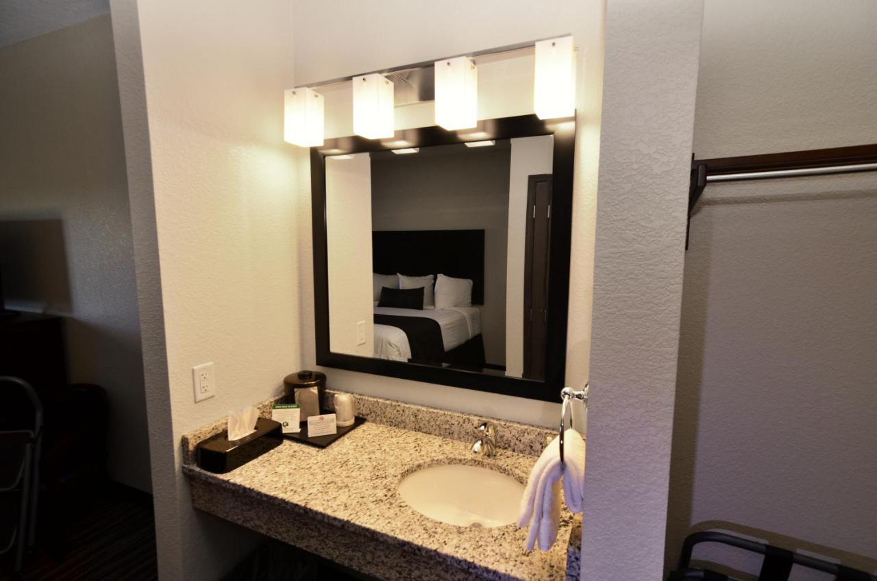 Queen Room at Cobblestone Inn & Suites - Manning
