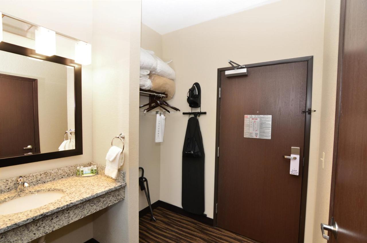 Queen Room at Cobblestone Inn & Suites - Manning