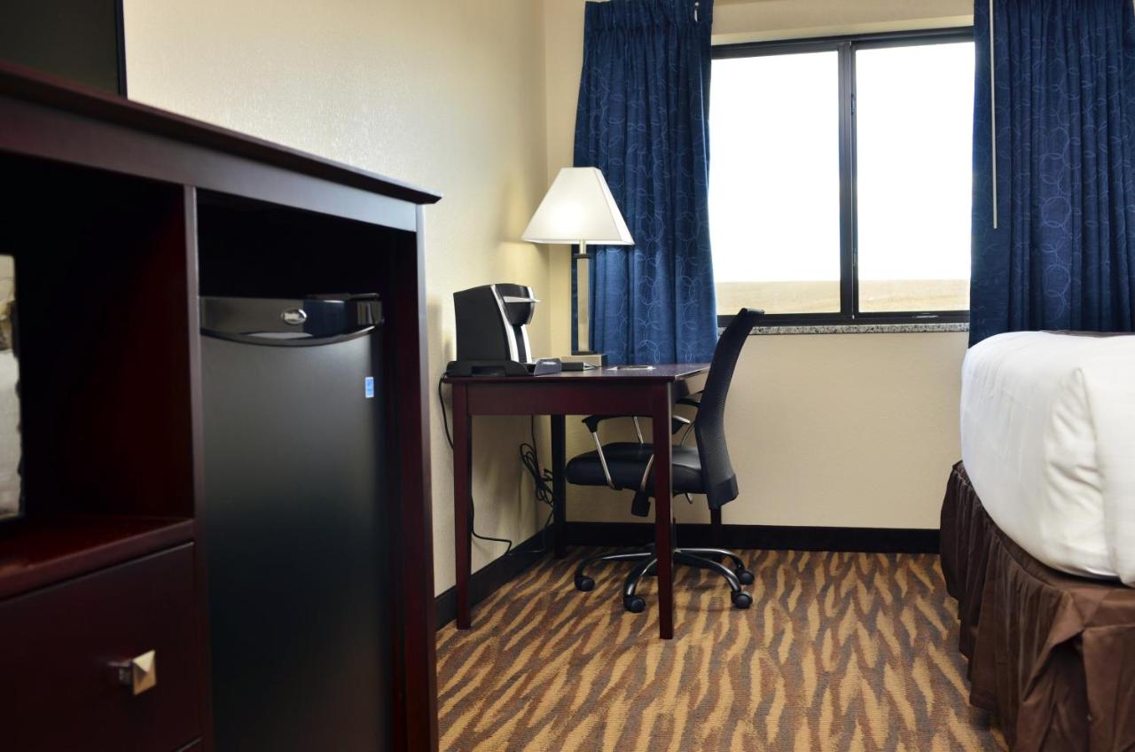 Queen Room at Cobblestone Inn & Suites - Manning