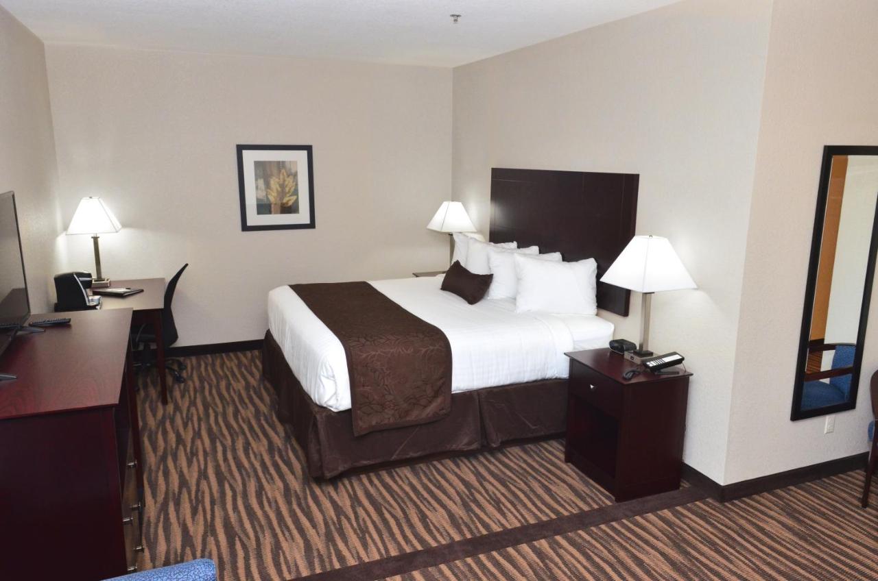 King Suite at Cobblestone Inn & Suites - Manning