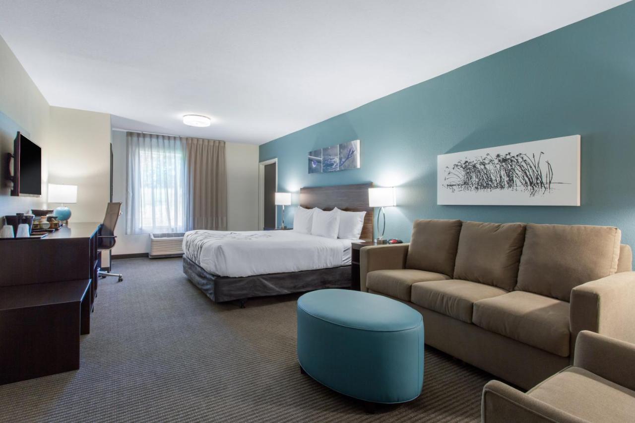 King Suite - Non-Smoking at Sleep Inn & Suites Monroe - Woodbury