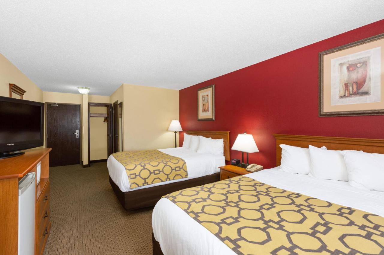 Queen Room with Two Queen Beds - Non-Smoking at Baymont by Wyndham Fort Dodge