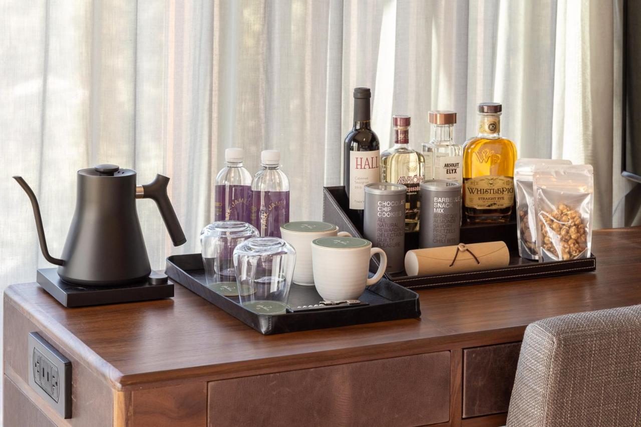 Superior King Suite at Park James