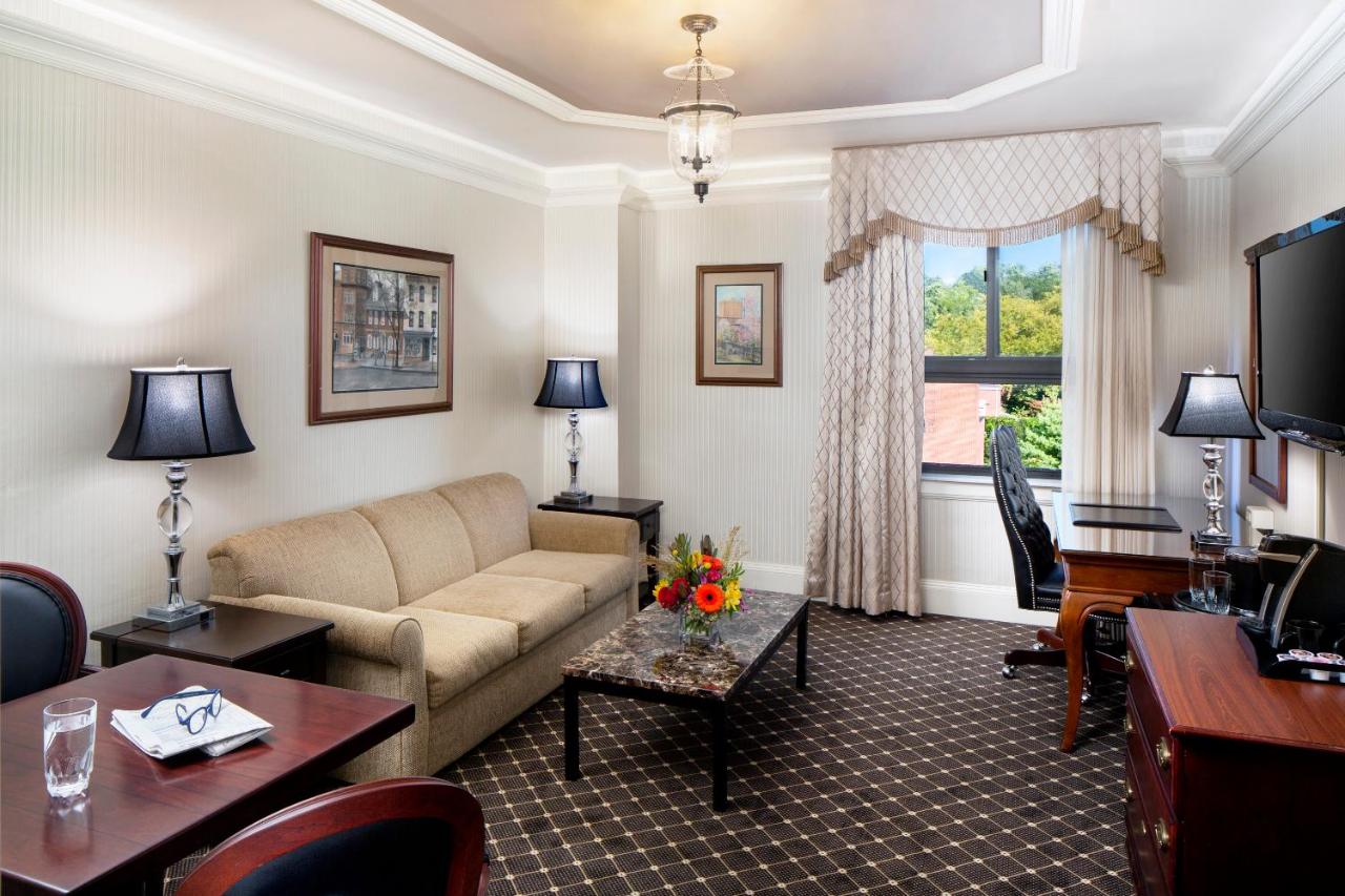 Deluxe Suite at Hotel Bethlehem, A Historic Hotel of America