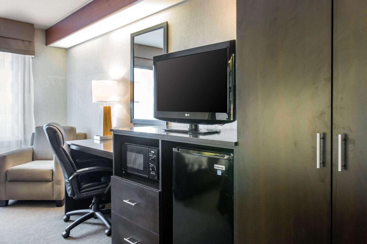 Queen Room with Two Queen Beds - Non-Smoking at Sleep Inn And Suites Oregon