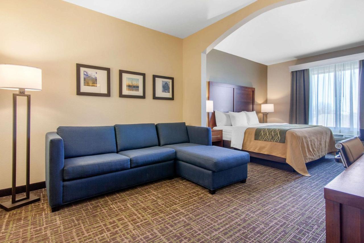 King Suite with Sofa Bed - Non-Smoking at Comfort Inn & Suites Norman near University