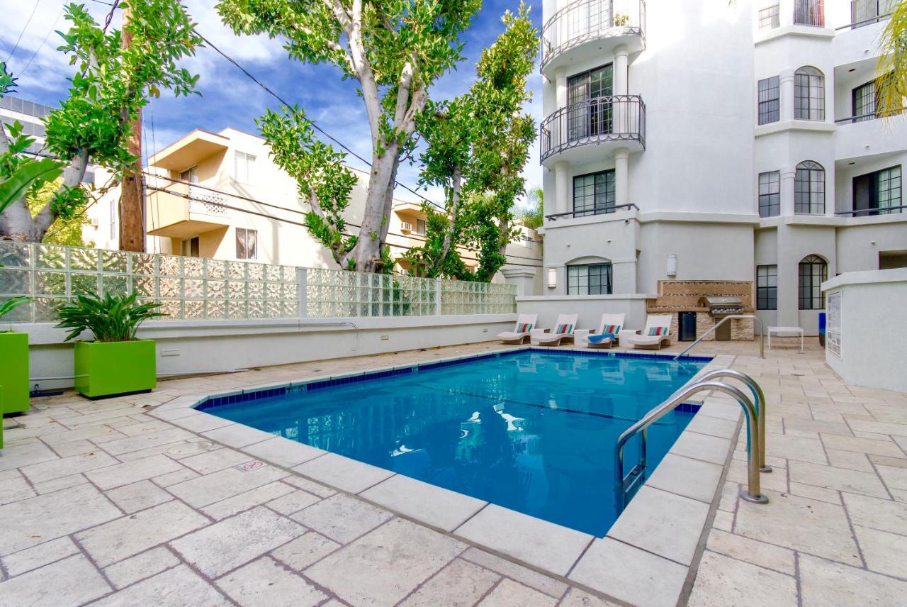 Penthouse Apartment at Luxury Suites - Heart of Beverly Hills