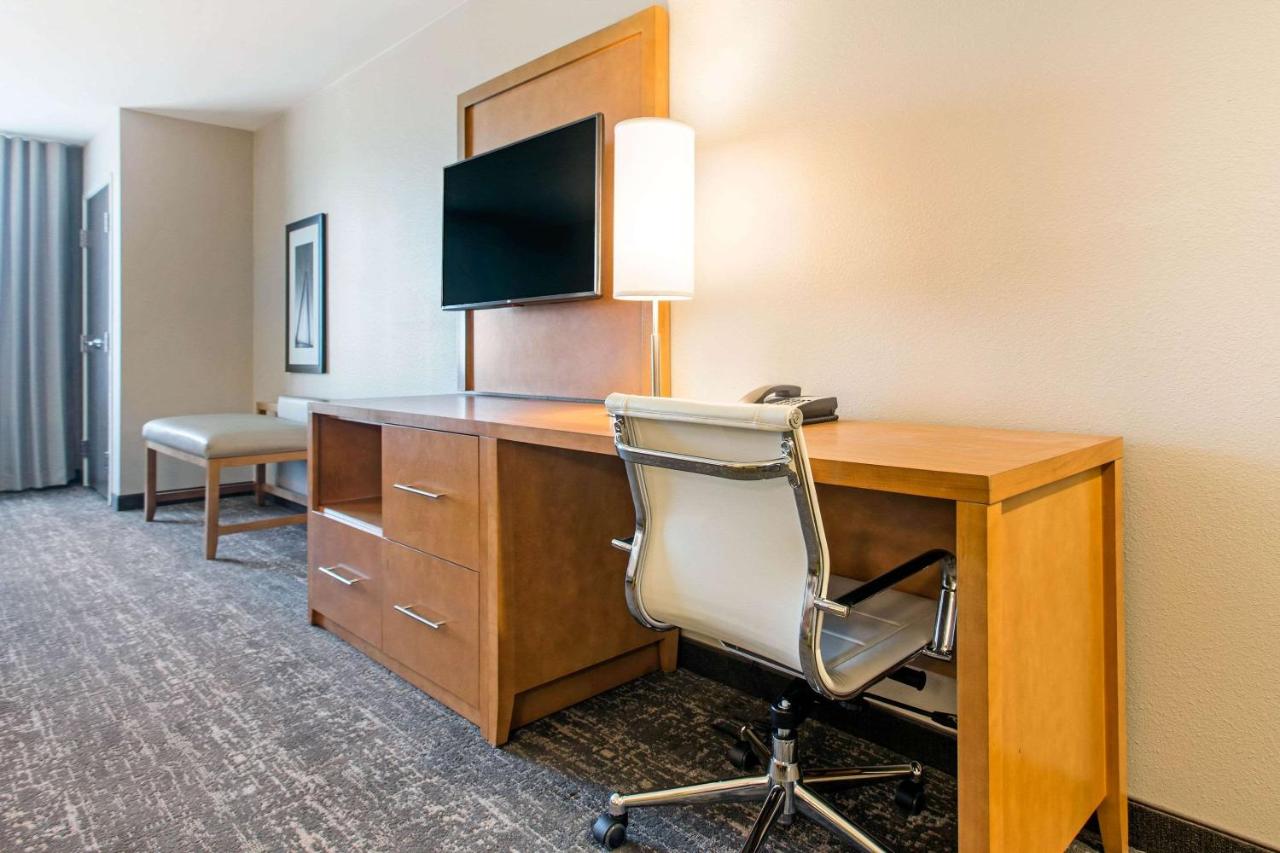 Queen Suite with Two Queen Beds and Sofa Bed at Comfort Suites North Charleston - Ashley Phosphate