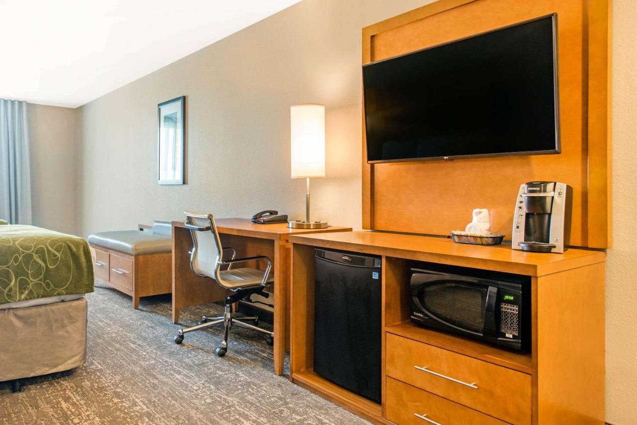 Queen Suite with Two Queen Beds and Sofa Bed - Disability Access at Comfort Suites North Charleston - Ashley Phosphate