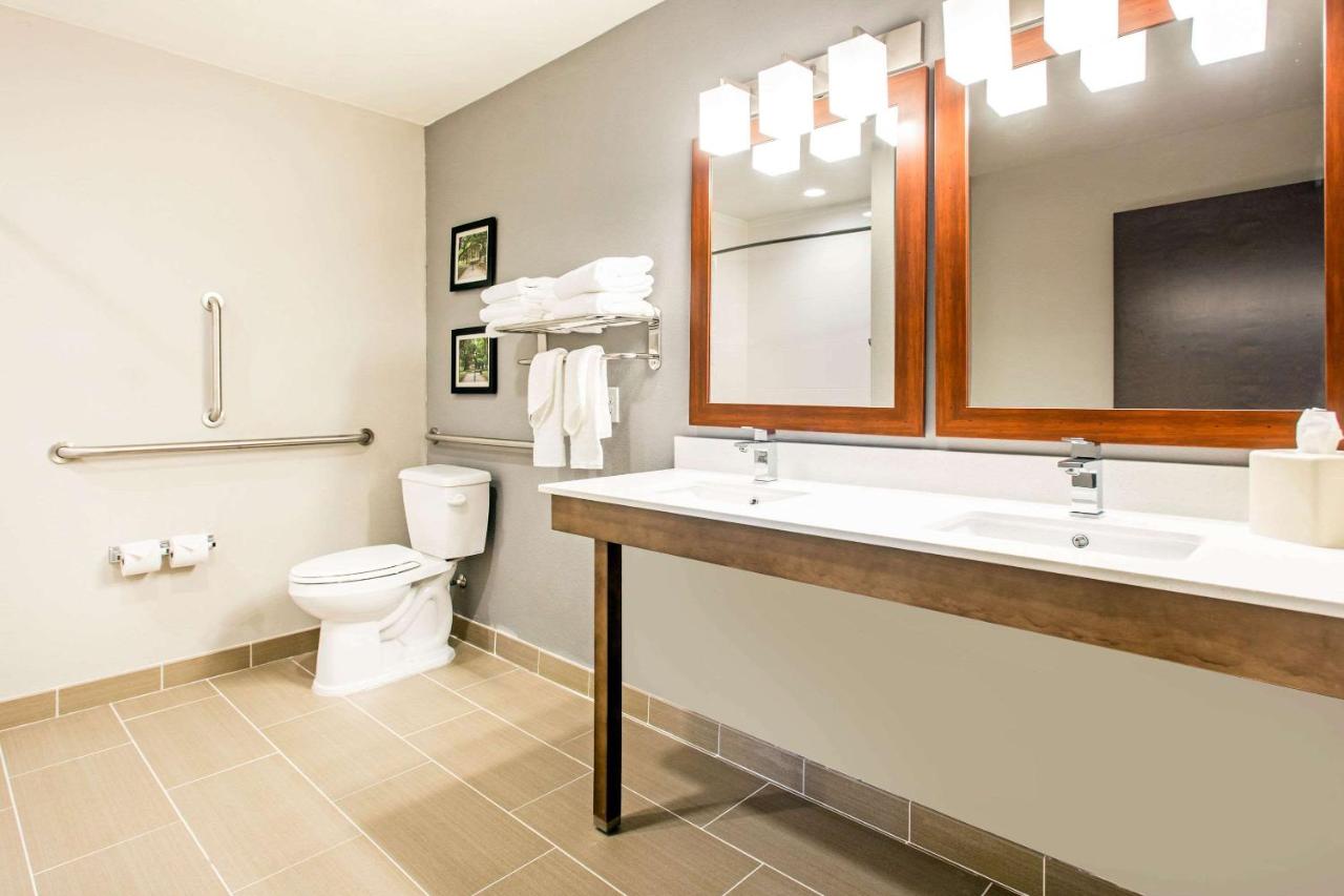 Queen Suite with Two Queen Beds and Sofa Bed - Disability Access at Comfort Suites North Charleston - Ashley Phosphate