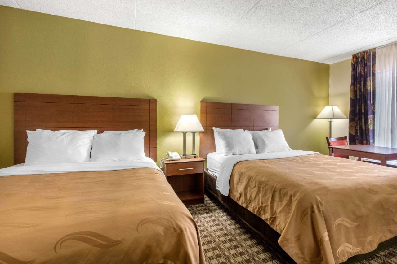 Queen Room with Two Queen Beds - Non-Smoking at Quality Inn Lebanon
