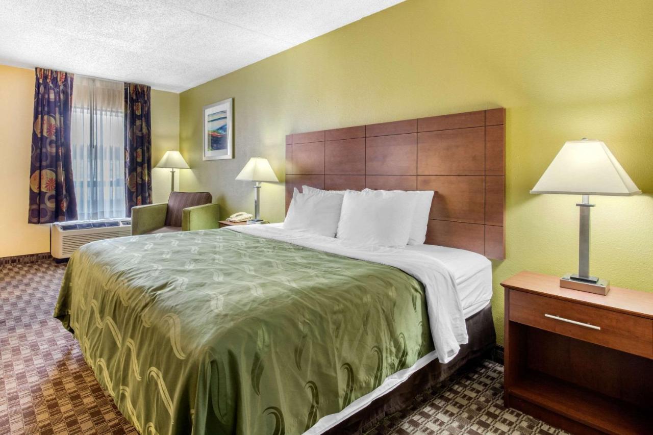 King Room - Non-Smoking at Quality Inn Lebanon