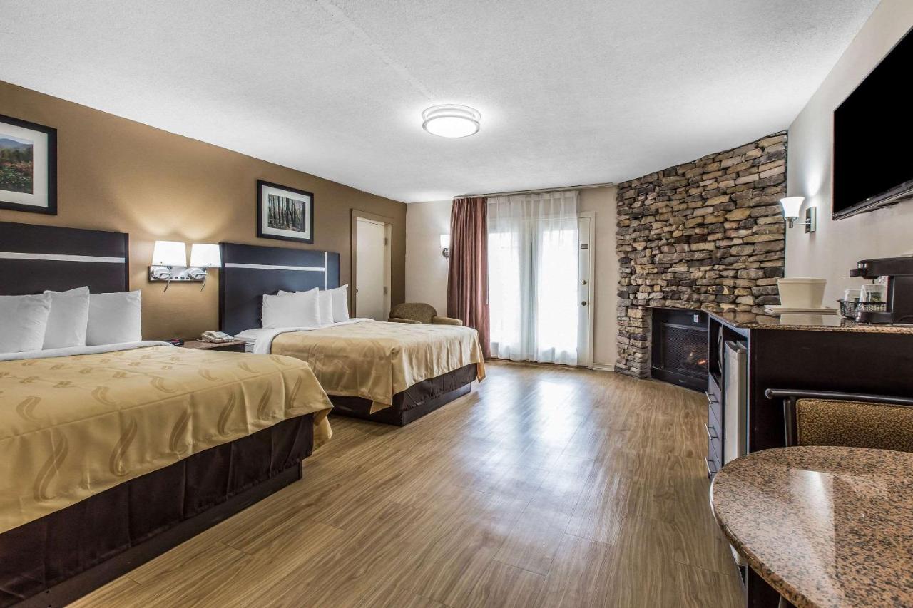 Standard Room with Two Queen Beds with Fireplace and Balcony at Quality Inn & Suites Gatlinburg North