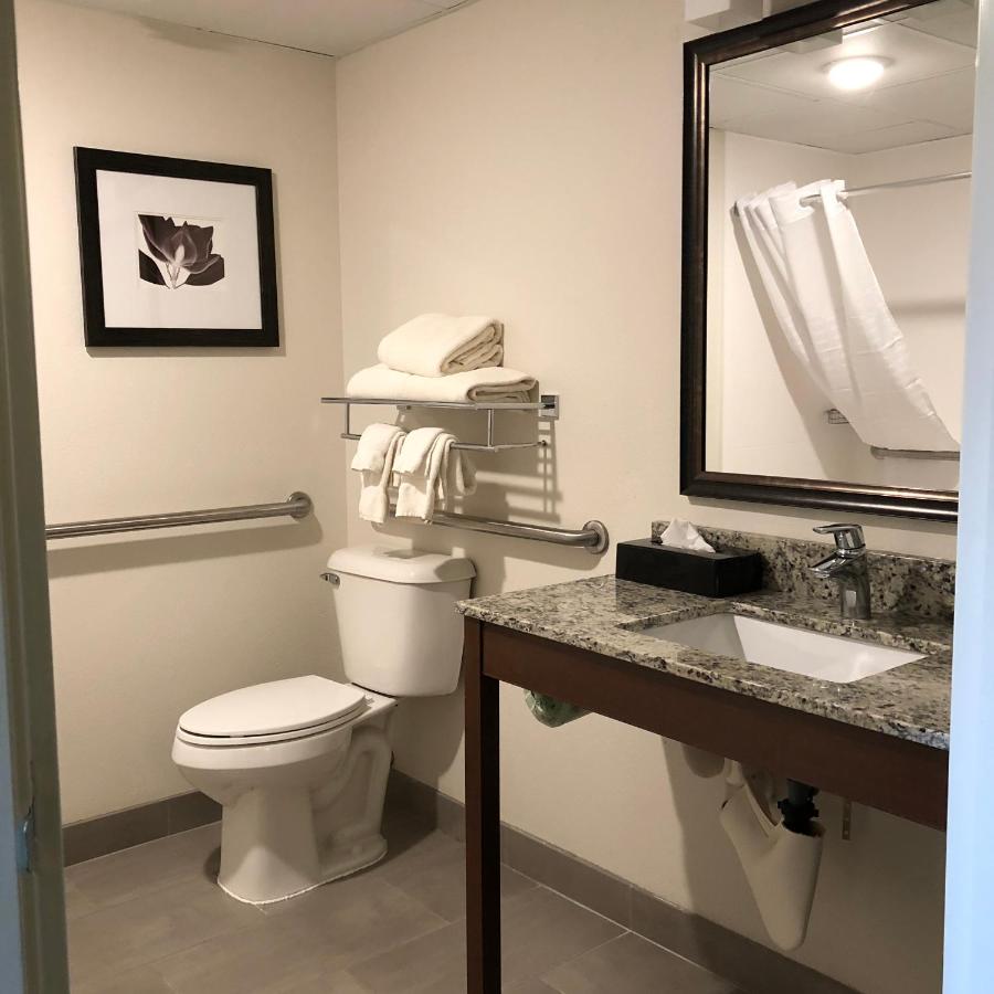 King Room - Mobility Access/Non-Smoking at AmericInn by Wyndham Baudette