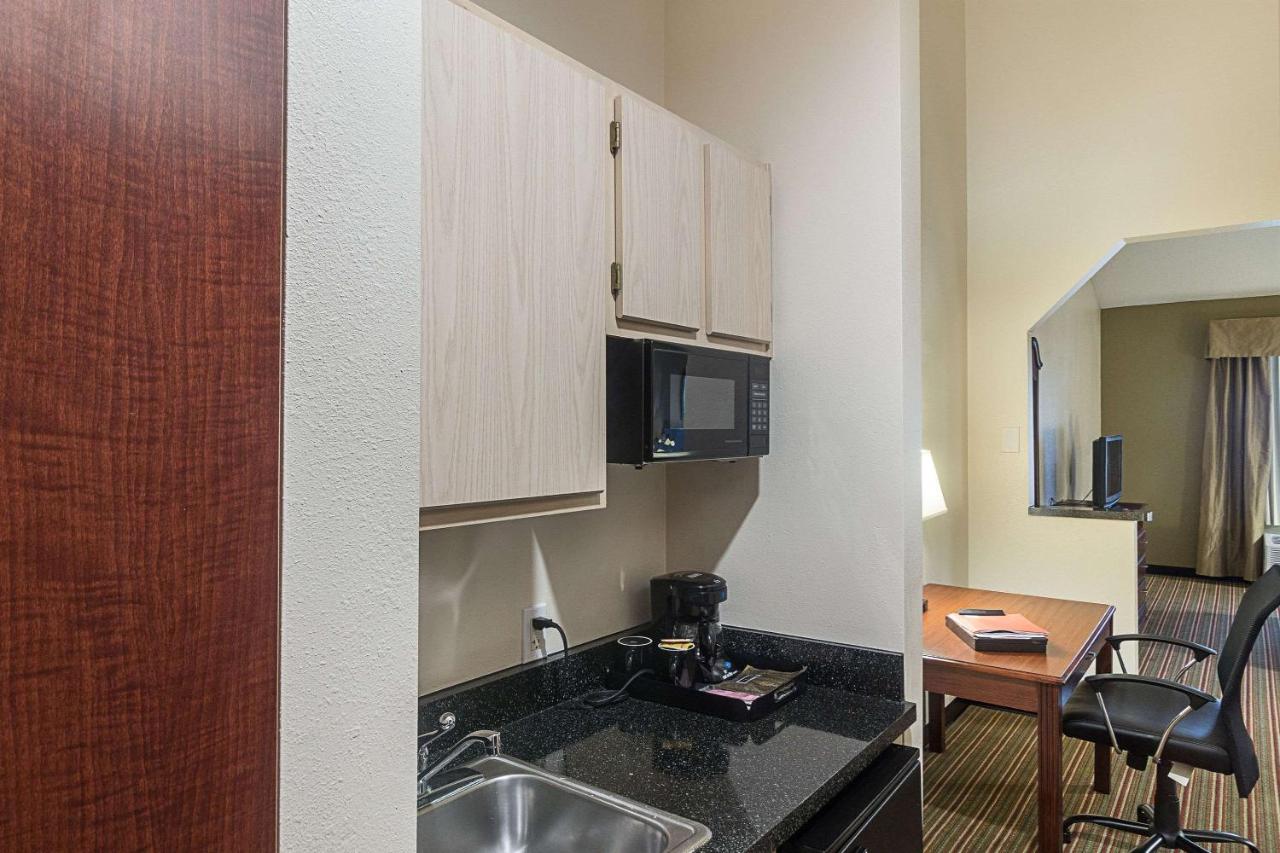 Queen Room with Two Queen Beds - Non-Smoking at Quality Inn & Suites West Chase