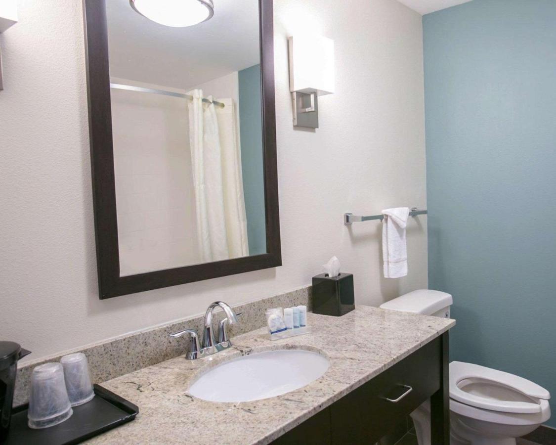 King Room - Non-Smoking at Sleep Inn & Suites Austin North-Pflugerville