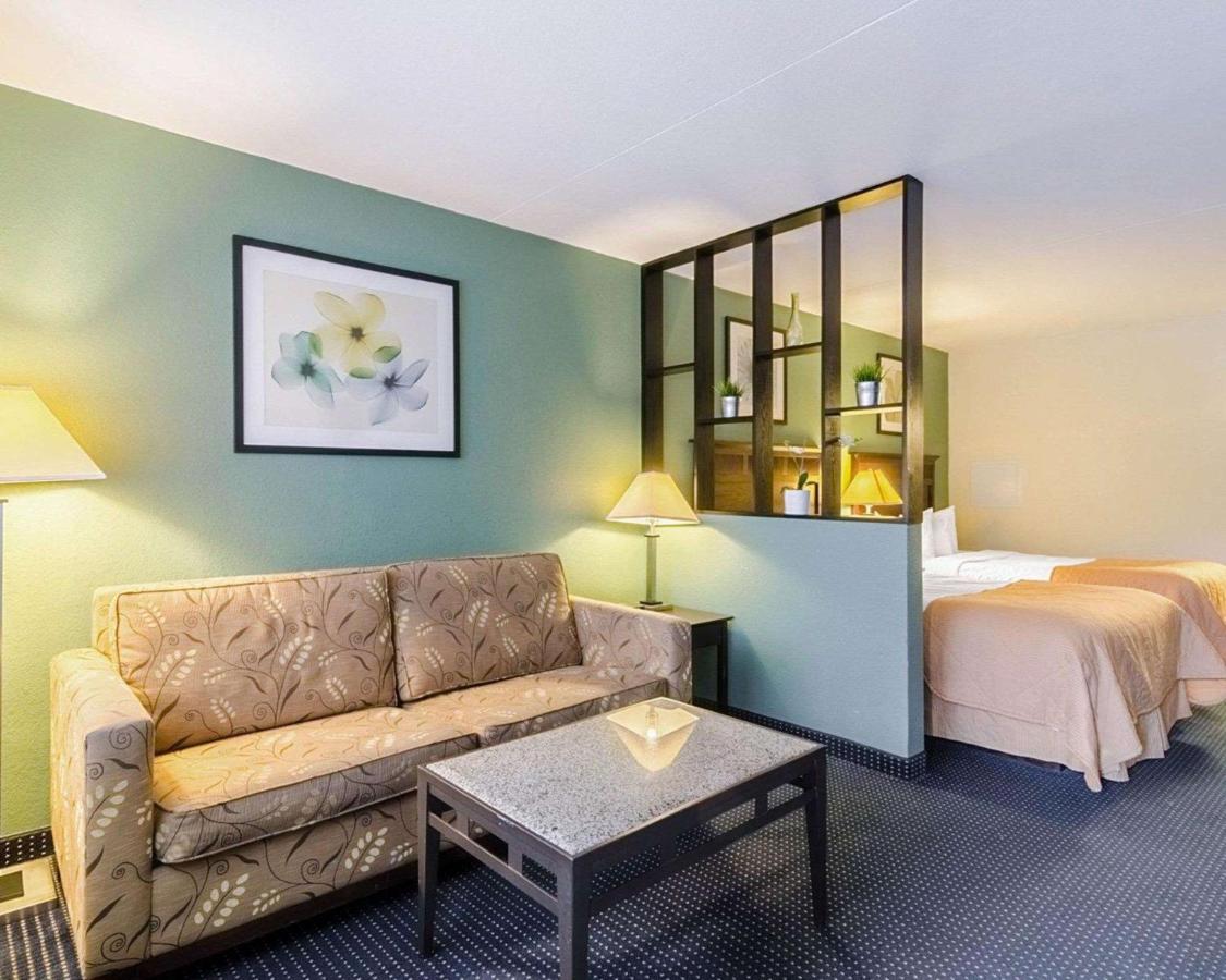Standard Double Suite at Rodeway Inn & Suites Williamsburg Central