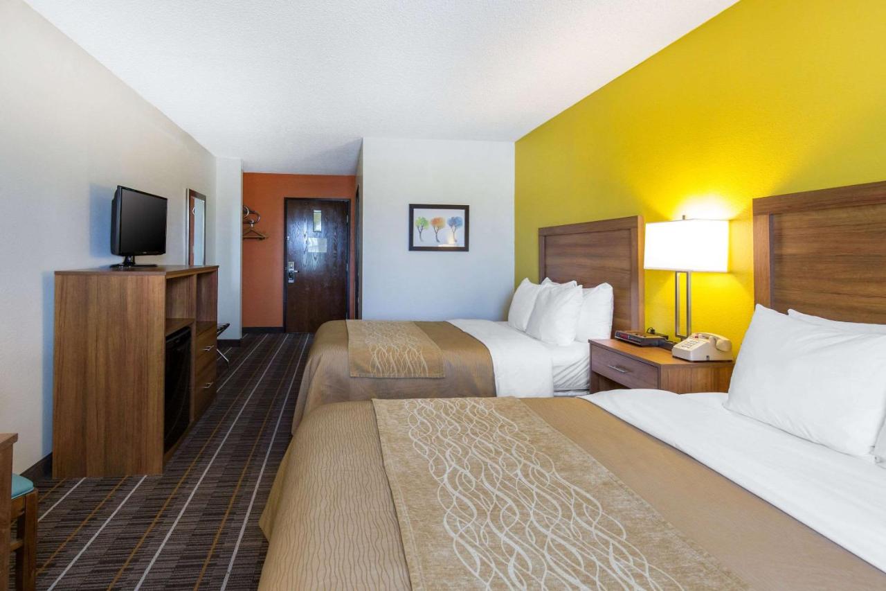 Double Room with Two Double Beds - Non-Smoking at Holiday Inn Express Winchester South-Stephens City by IHG