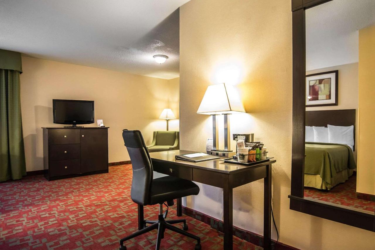 Queen Room with Two Queen Beds and Sofa Bed - Non-Smoking at Days Inn by Wyndham Shelburne/Burlington