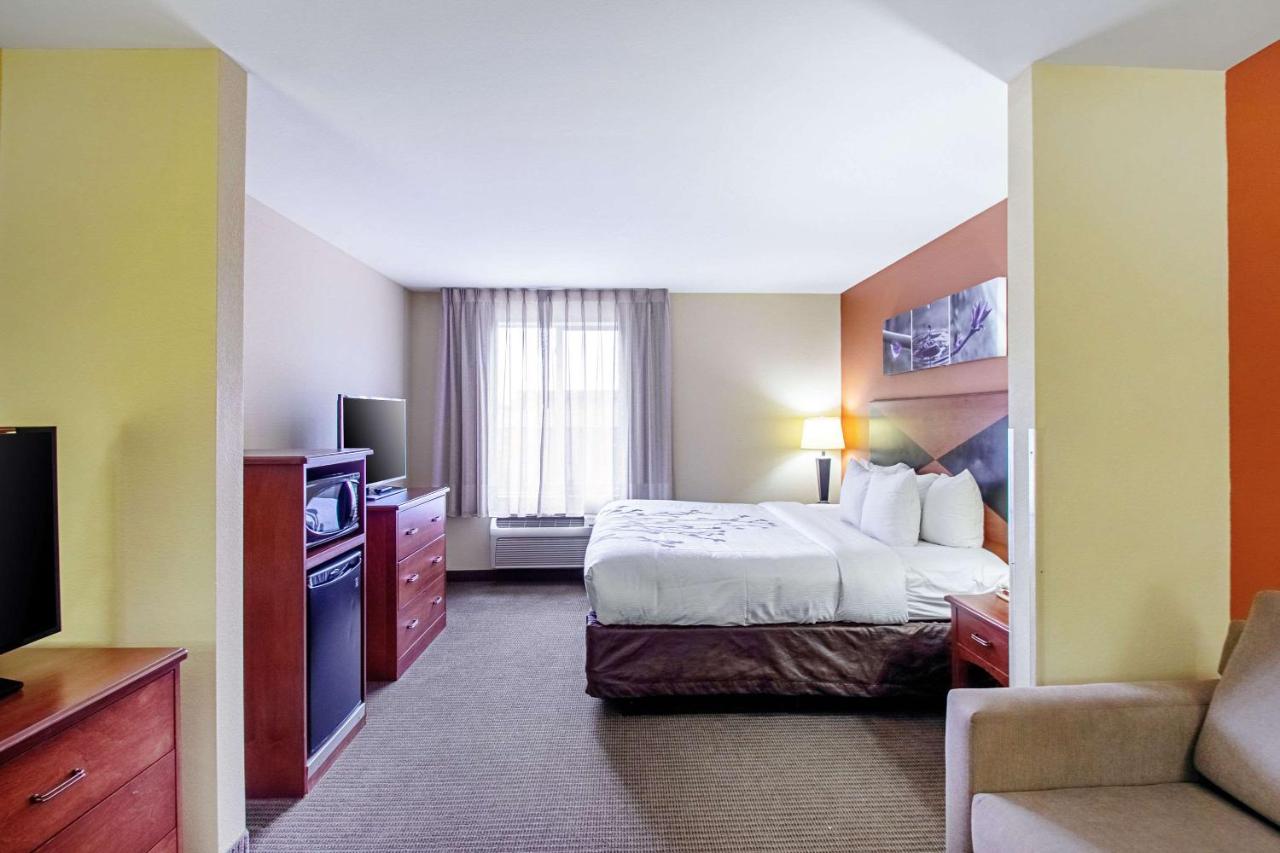 Suite at Sleep Inn & Suites Madison - Monona
