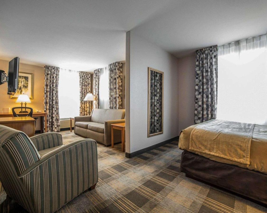 Queen Suite - Non-Smoking at MainStay Suites Casper