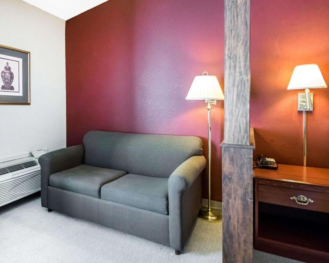 King Suite - Non-Smoking at Quality Inn & Suites