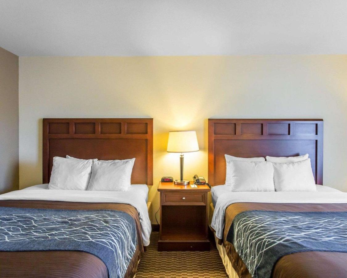 Queen Room with Two Queen Beds - Non-Smoking at Comfort Inn & Suites Madisonville