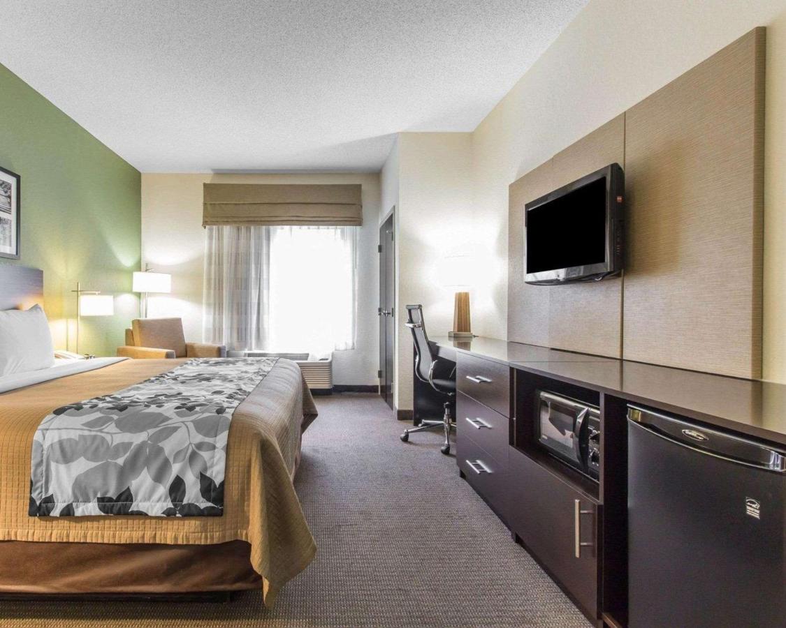 King Room - Non-Smoking at Sleep Inn & Suites Middlesboro