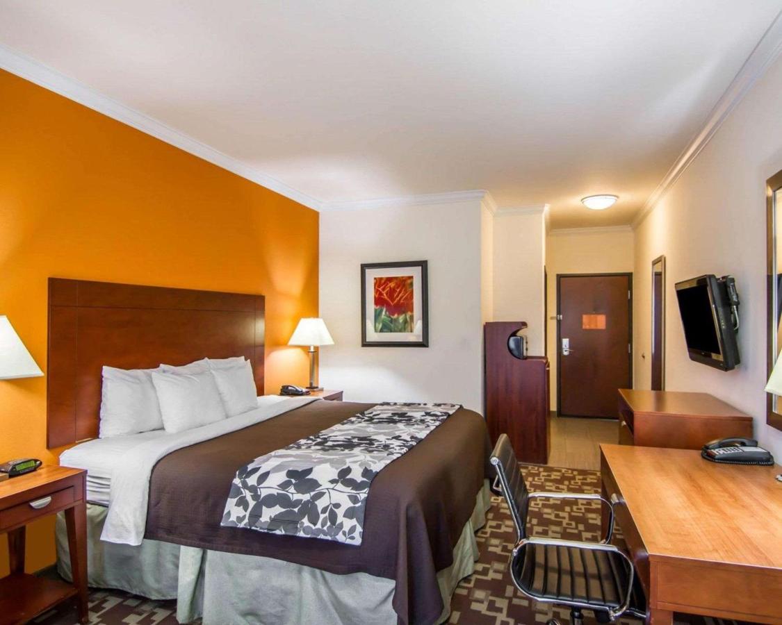 King Room - Non-Smoking at Sleep Inn & Suites Shreveport West