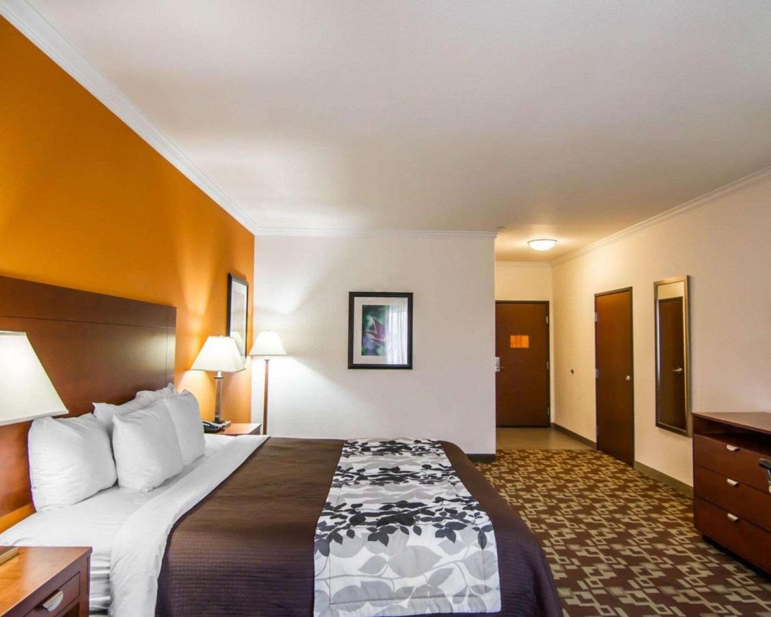 Room #49019908 at Sleep Inn & Suites Shreveport West
