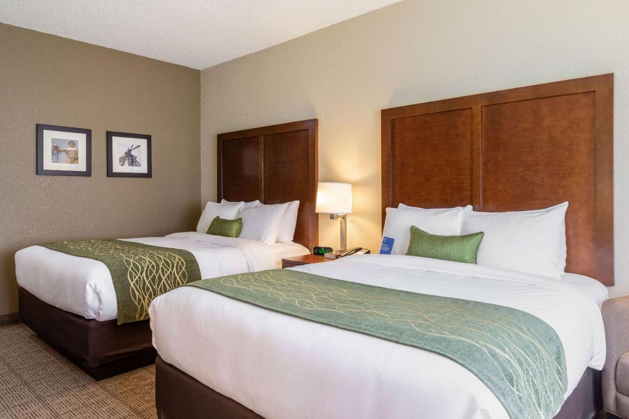 Queen Room with Two Queen Beds - Non-Smoking at Comfort Inn South Tulsa - Woodland Hills