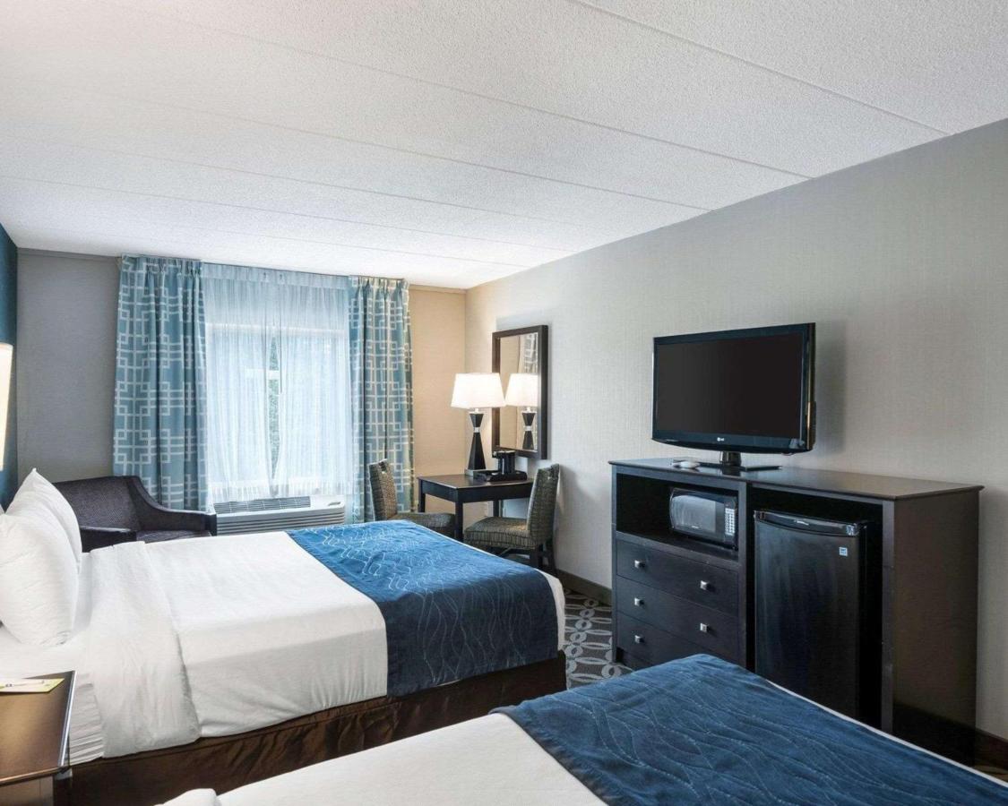 Queen Room with Two Queen Beds - Non-Smoking at Comfort Inn Rehoboth Beach