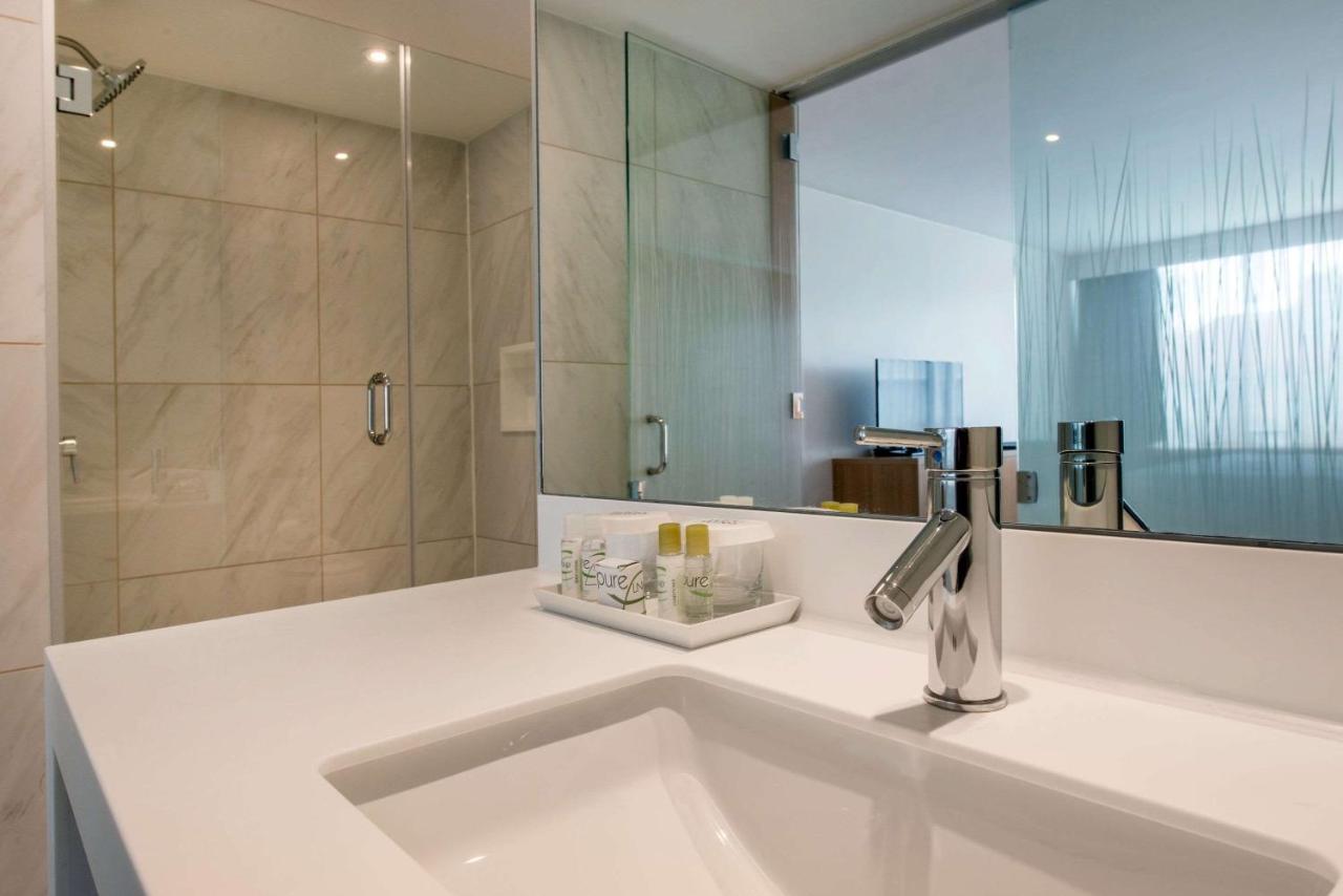King Suite with Garden View at West Wing Hotel, an Ascend Hotel Collection Member