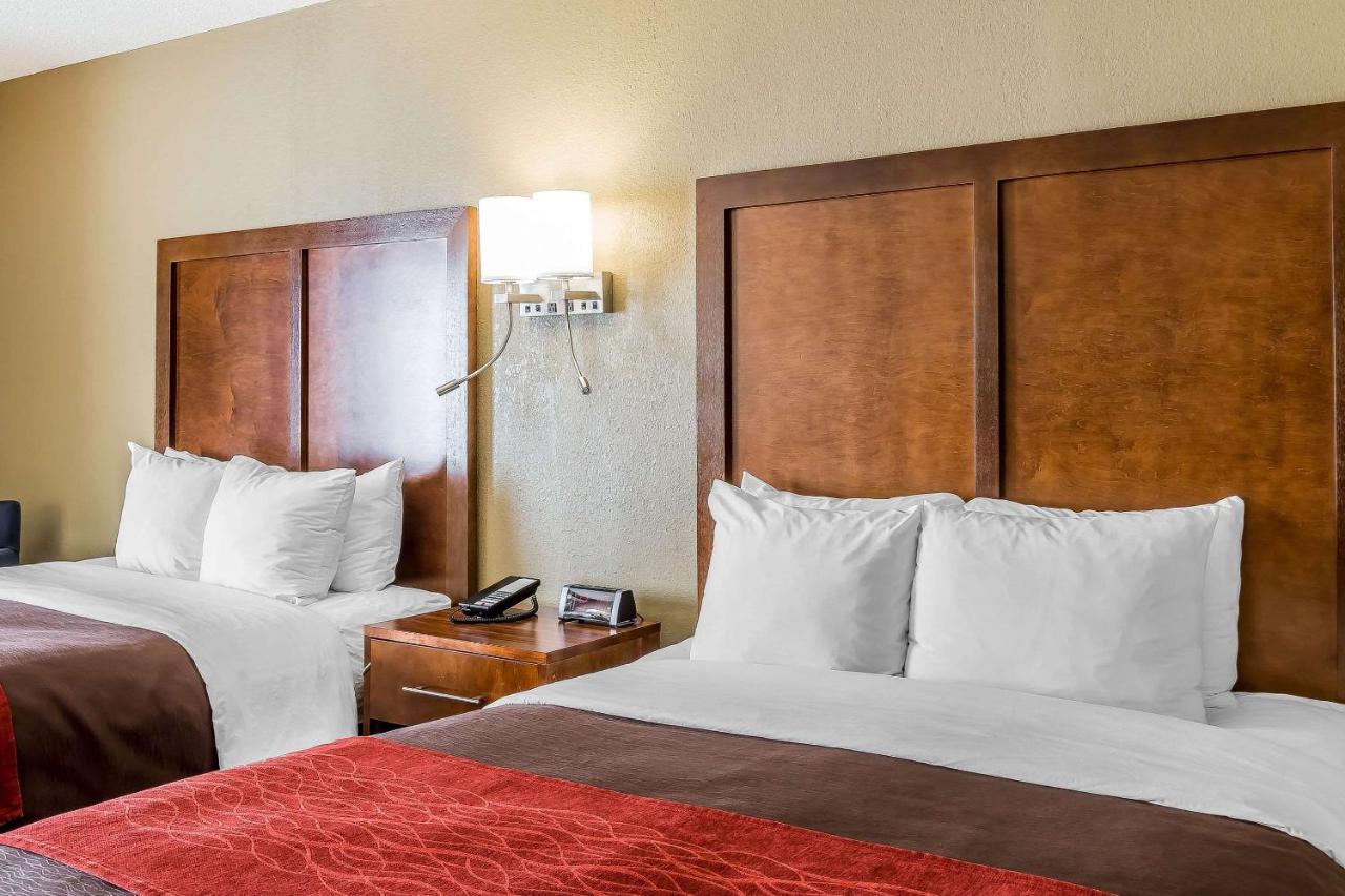 Queen Room with Two Queen Beds - Non-Smoking at Comfort Inn & Suites Dalton West
