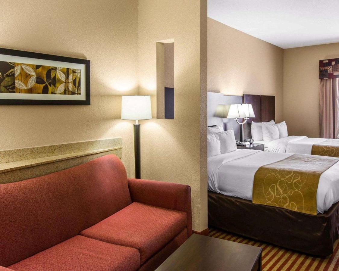 Queen Suite with Two Queen Beds - Non-Smoking at Comfort Suites Waycross