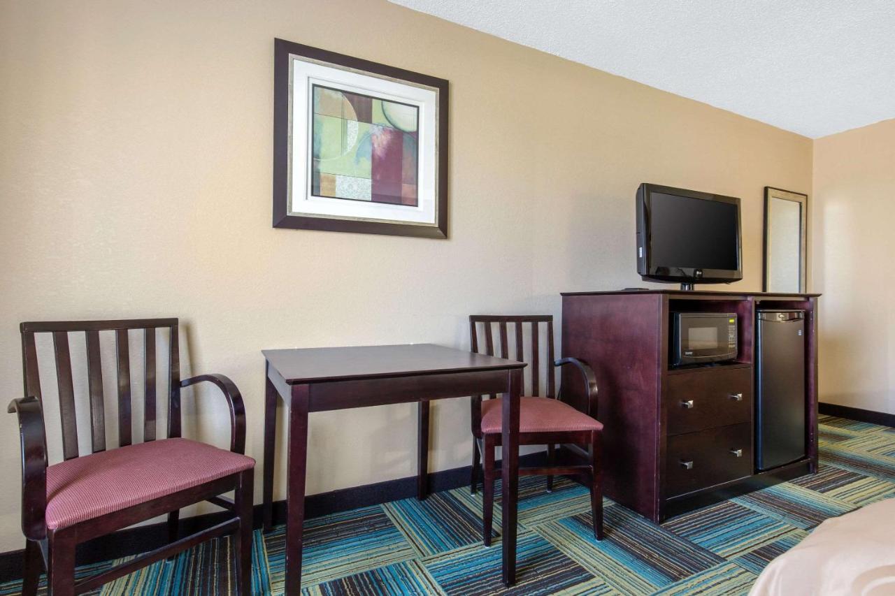 Queen Room with Two Queen Beds - Non-Smoking at Quality Inn & Suites Arnold - St Louis