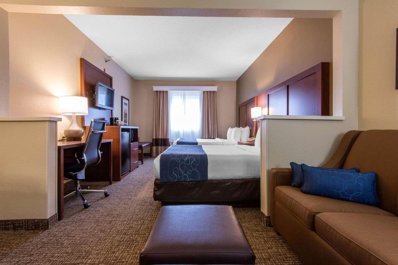 Queen Suite with Two Queen Beds - Non-Smoking at Comfort Suites Rochester Henrietta University Area