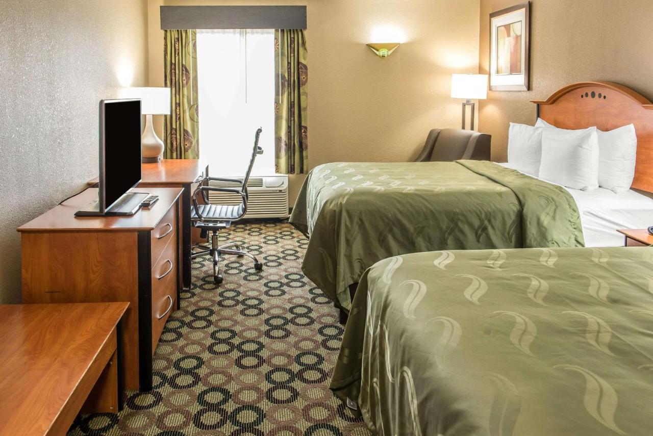Standard Queen Room with Two Queen Beds - Non Smoking at Quality Inn & Suites Columbus West - Hilliard