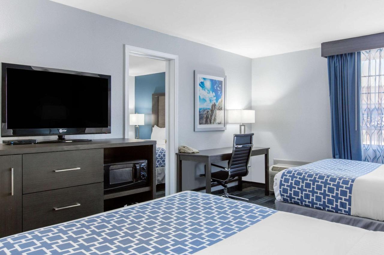 Two-Bedroom Suite at Cielo Hotel Bishop-Mammoth, an Ascend Collection Hotel