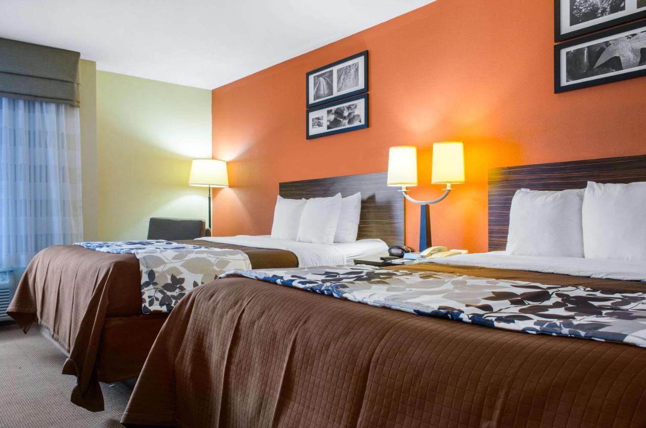 Queen Room - Non-Smoking at Spark by Hilton Montgomery EastChase