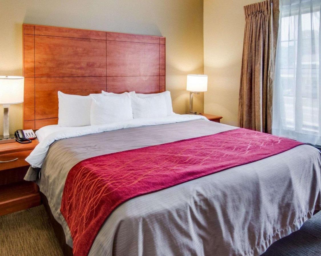 King Suite - Non-Smoking at Comfort Inn & Suites El Dorado