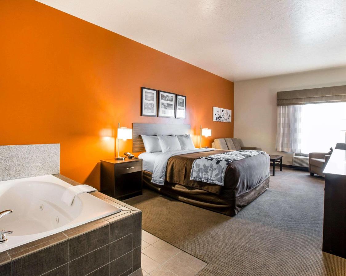 Junior Suite with King Bed - Non Smoking at Sleep Inn & Suites Page at Lake Powell