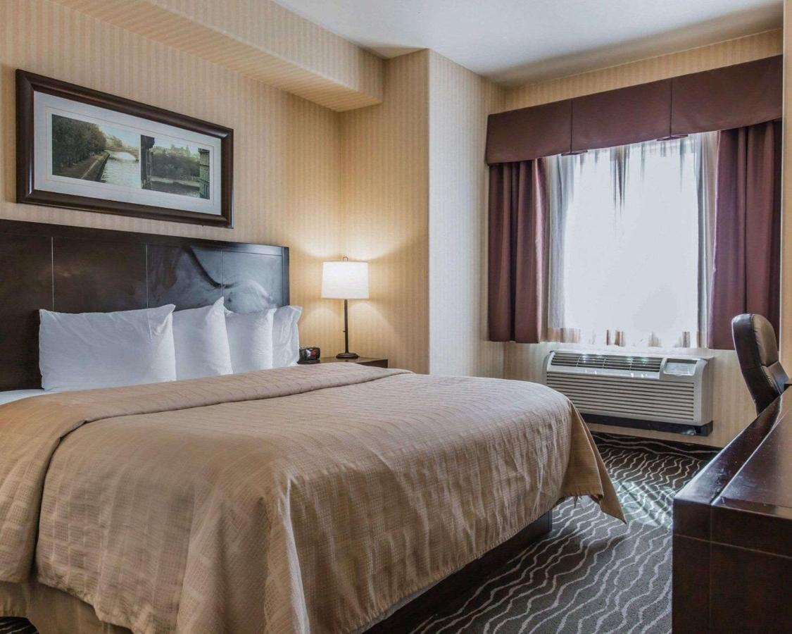 Accessible Suite, 1 King Bed with Sofa Bed, Accessible Tub, Non Smoking at Quality Inn Rosemead - Los Angeles